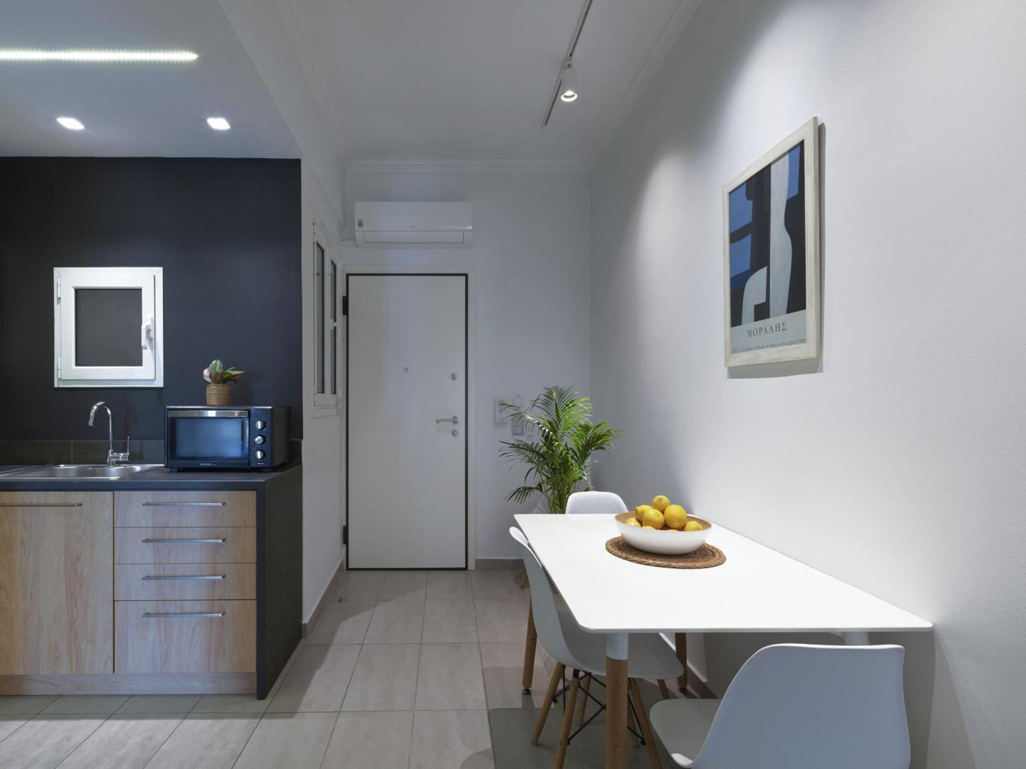 Ferienwohnung Modern Haven Near Archaeological Museum Athen Exterior foto